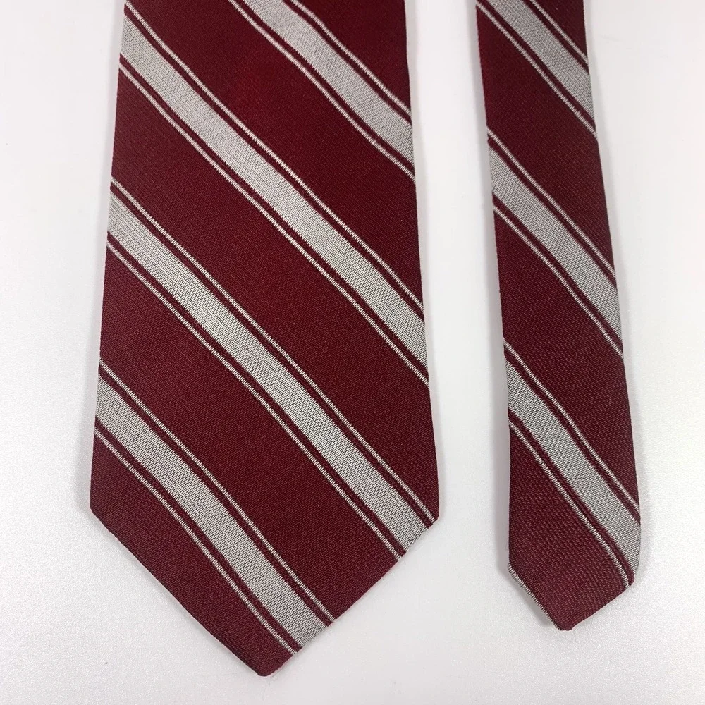 Vintage Brooks Brothers Makers Mens Tie Burgundy and Silver‎ Striped 100% Repp